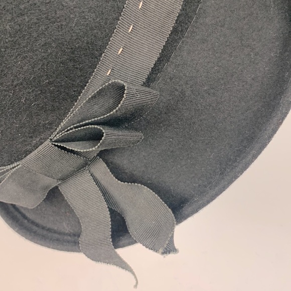 Henry Pollax Glenover woman’s hat - Picture 6 of 9